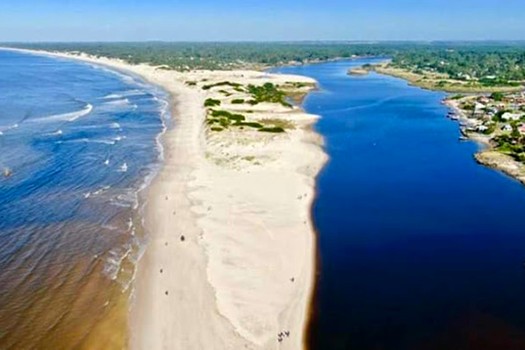 Barra del Arroyo Pando